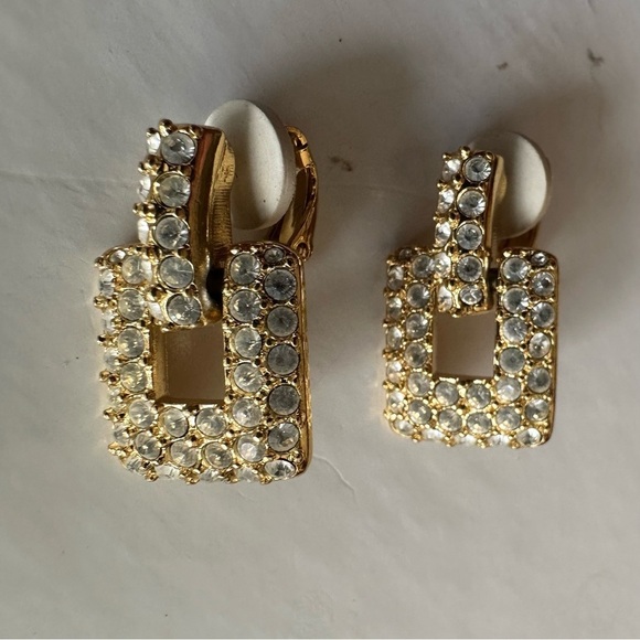 Swarovski Swan Couture Pave Crystal Gold Art Deco Drop Dangle Clip On Earrings - Picture 1 of 16